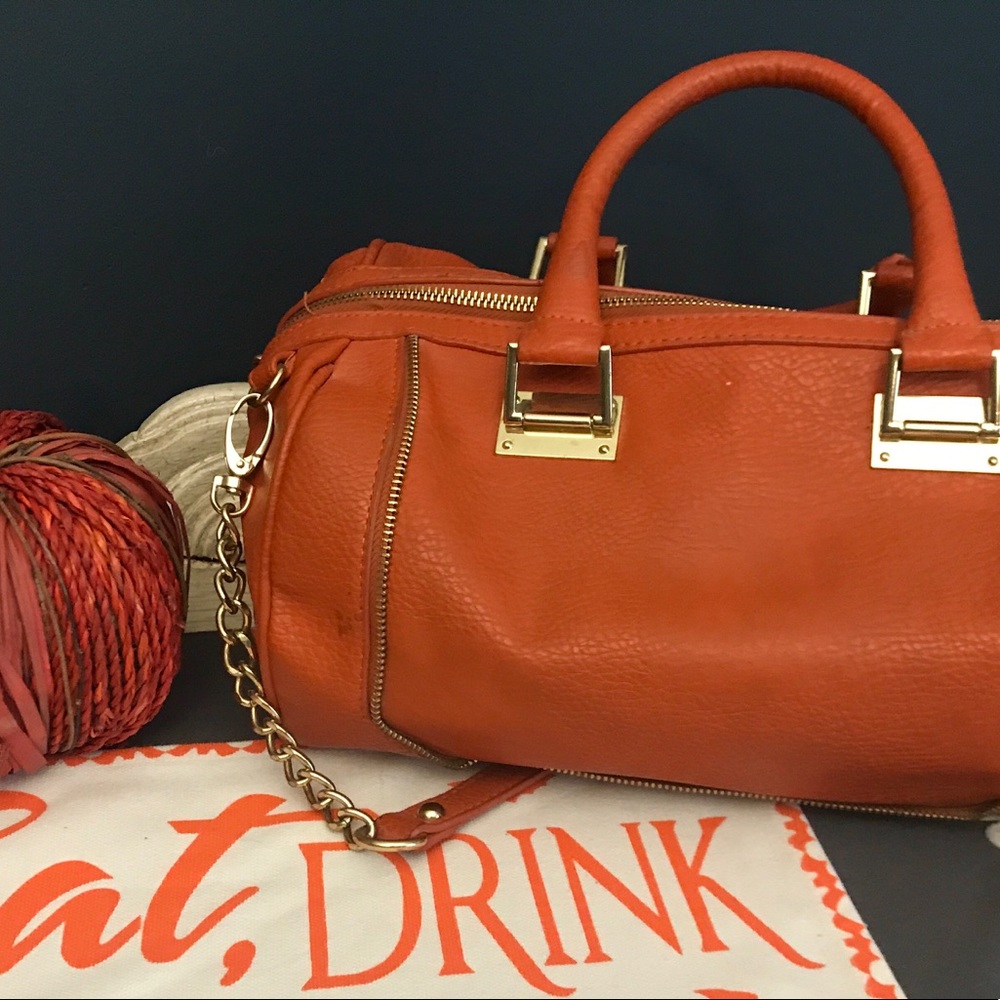 ❤️HOLD❤️Olivia Joy Purse *Really Cute for Fall!