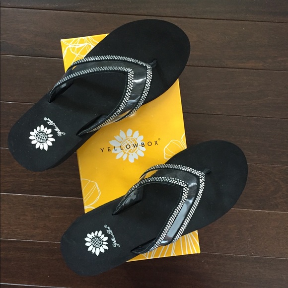 Yellow Box Shoes - NewNIB Sandals/flip flops YellowBox Black sparkly