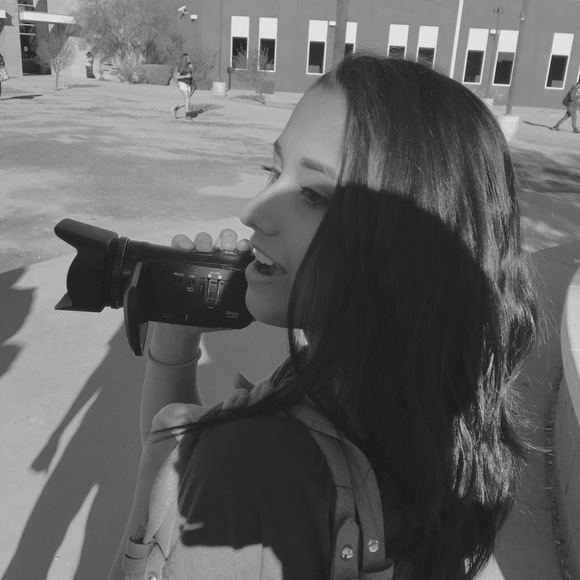 Meet your Posher, Danielle - Picture 1 of 1