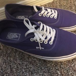 Men’s purple vans