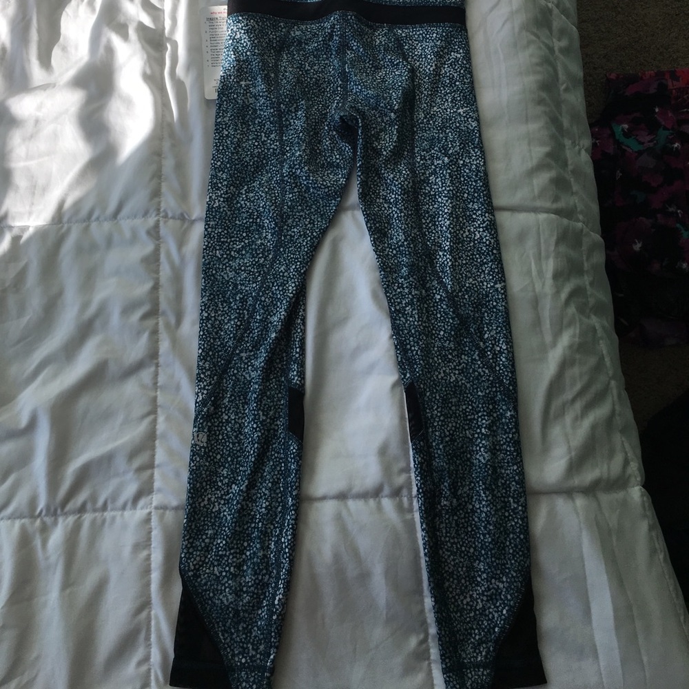 Lululemon Inspire tights