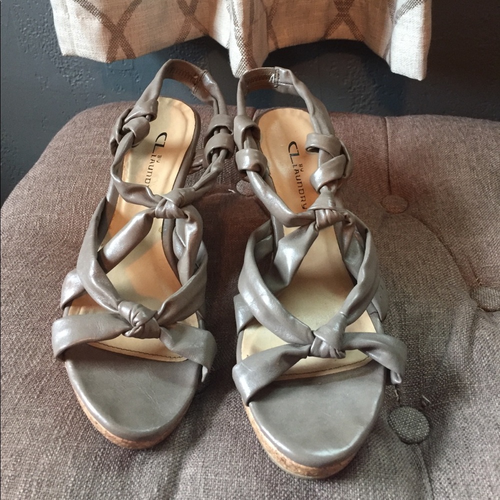 Grey Wedge Sandals with knot detail on top straps