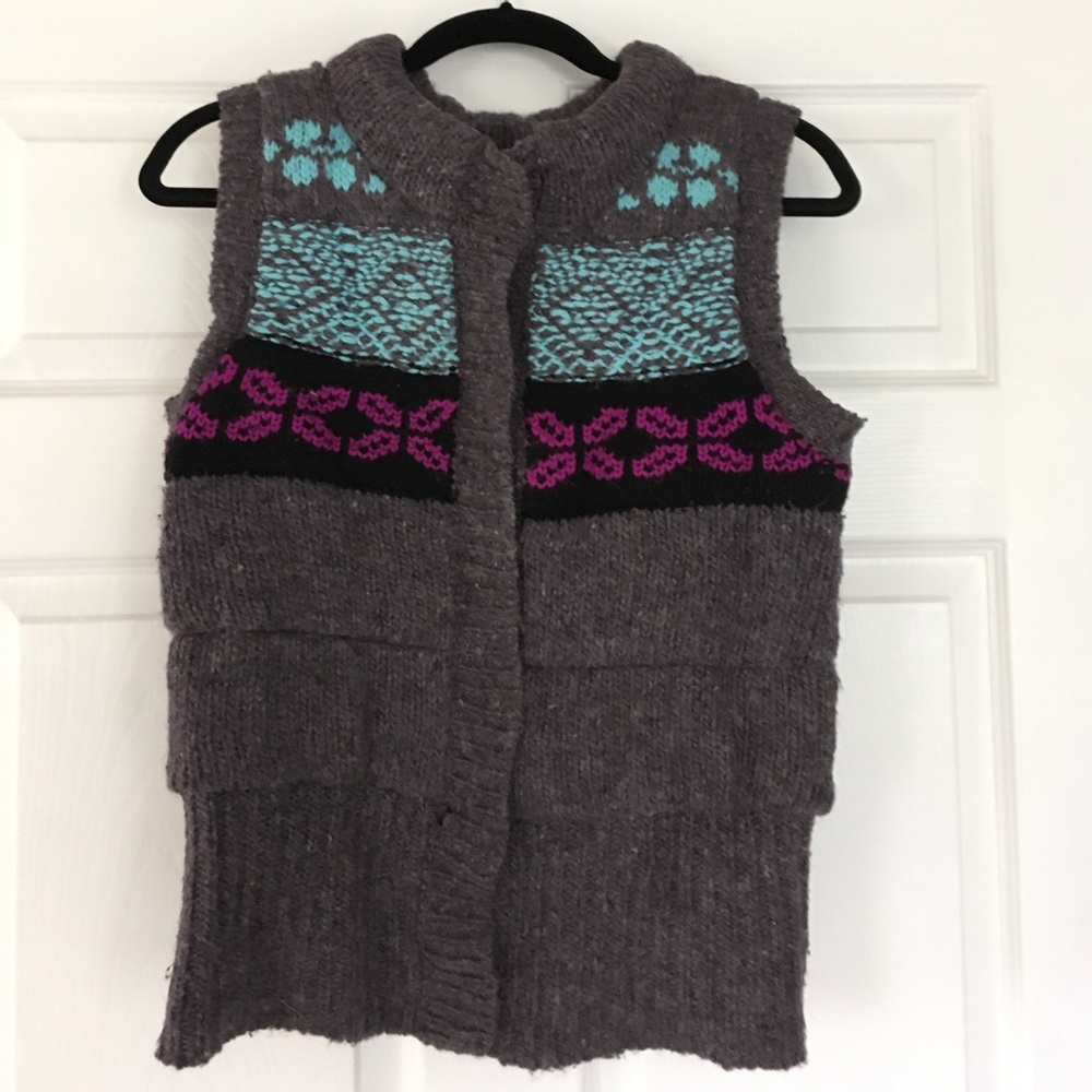 Free People sweater vest. Size small