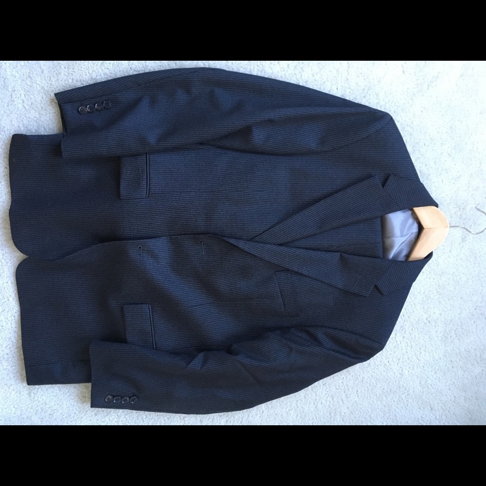 Hugo Boss 40s 34x30 2 button super 100s Men’s Suit