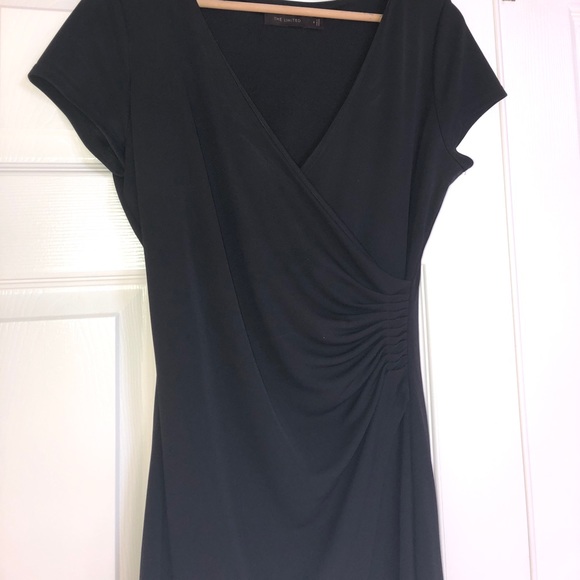 Dress - Picture 3 of 4