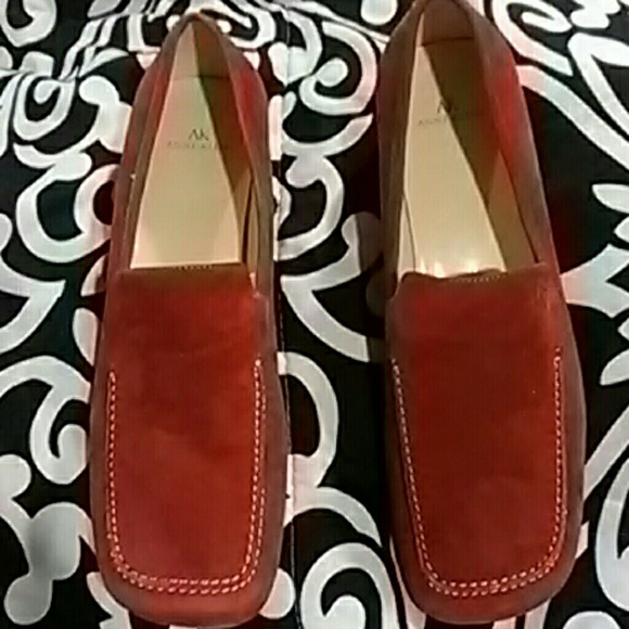 Women Anne Klein flat heeled shoes - Picture 2 of 5