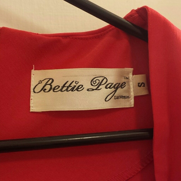 Bettie Page Wiggle Dress - Picture 2 of 8