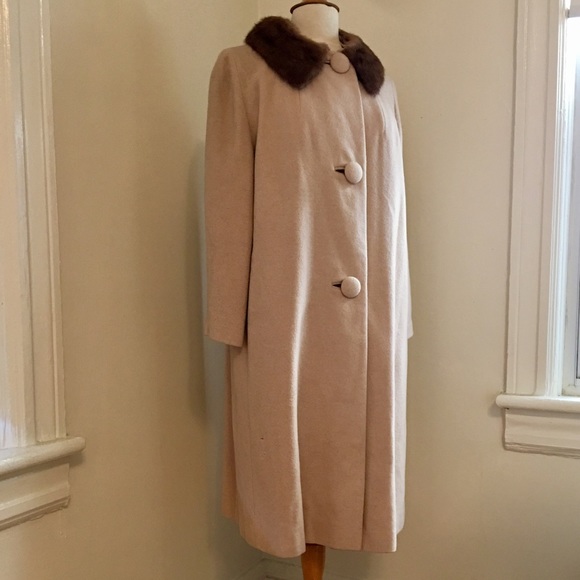 GORGEOUS Vintage Cashmere Coat w Mink Collar - Picture 2 of 4