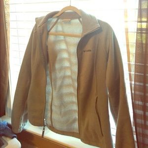 Light gray Columbia jacket