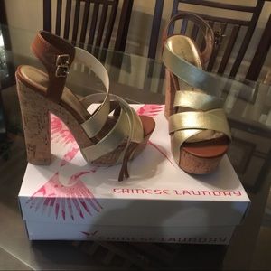 Chinese laundry platform shoe , robin style