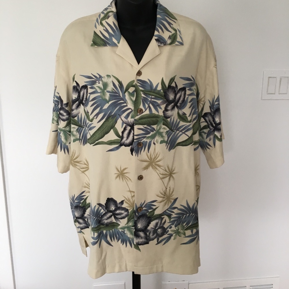 Men’s linen casual/dress button down shirt