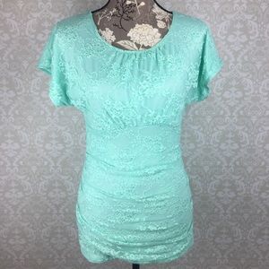Women’s Top Maurice’s Size Medium