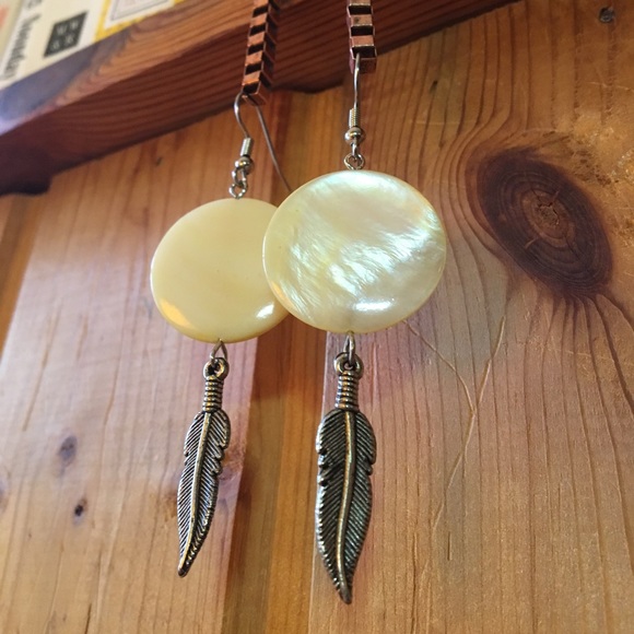 Handmade Carved Feather & MOP Shell Earrings - Picture 3 of 4