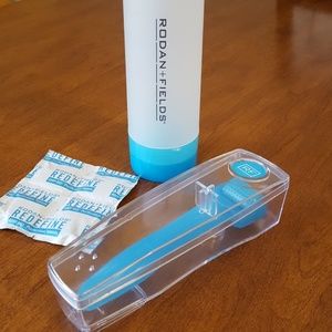 Rodan and Fields AMP Roller