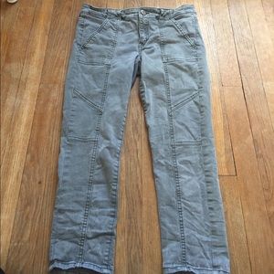 American eagle army green capris