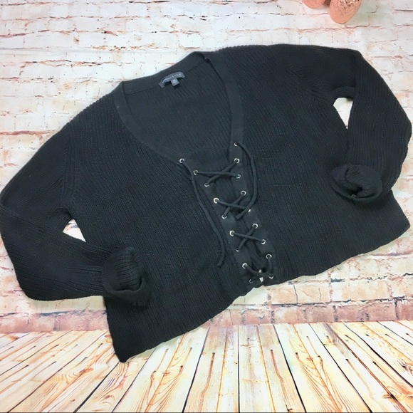 ❌SOLD❌ [Kendall & Kylie] Black Lace Ribbed Sweater - Picture 2 of 7