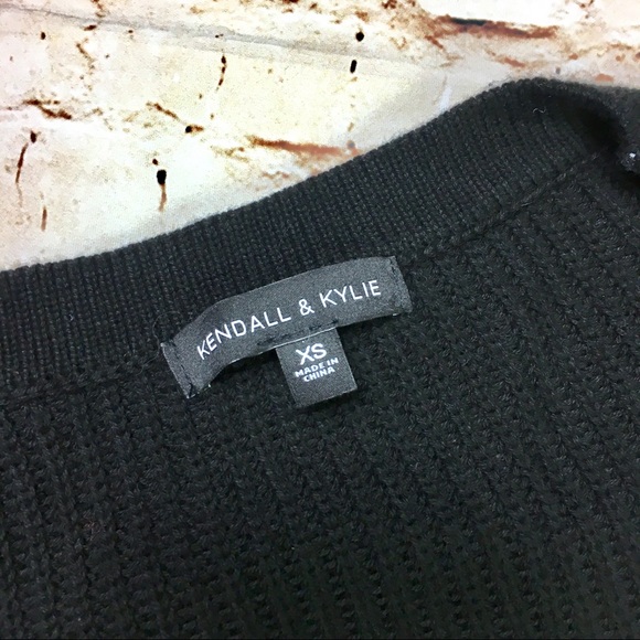 ❌SOLD❌ [Kendall & Kylie] Black Lace Ribbed Sweater - Picture 3 of 7