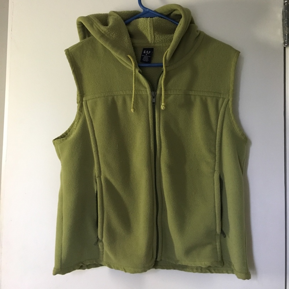 Gap fleece zip vest