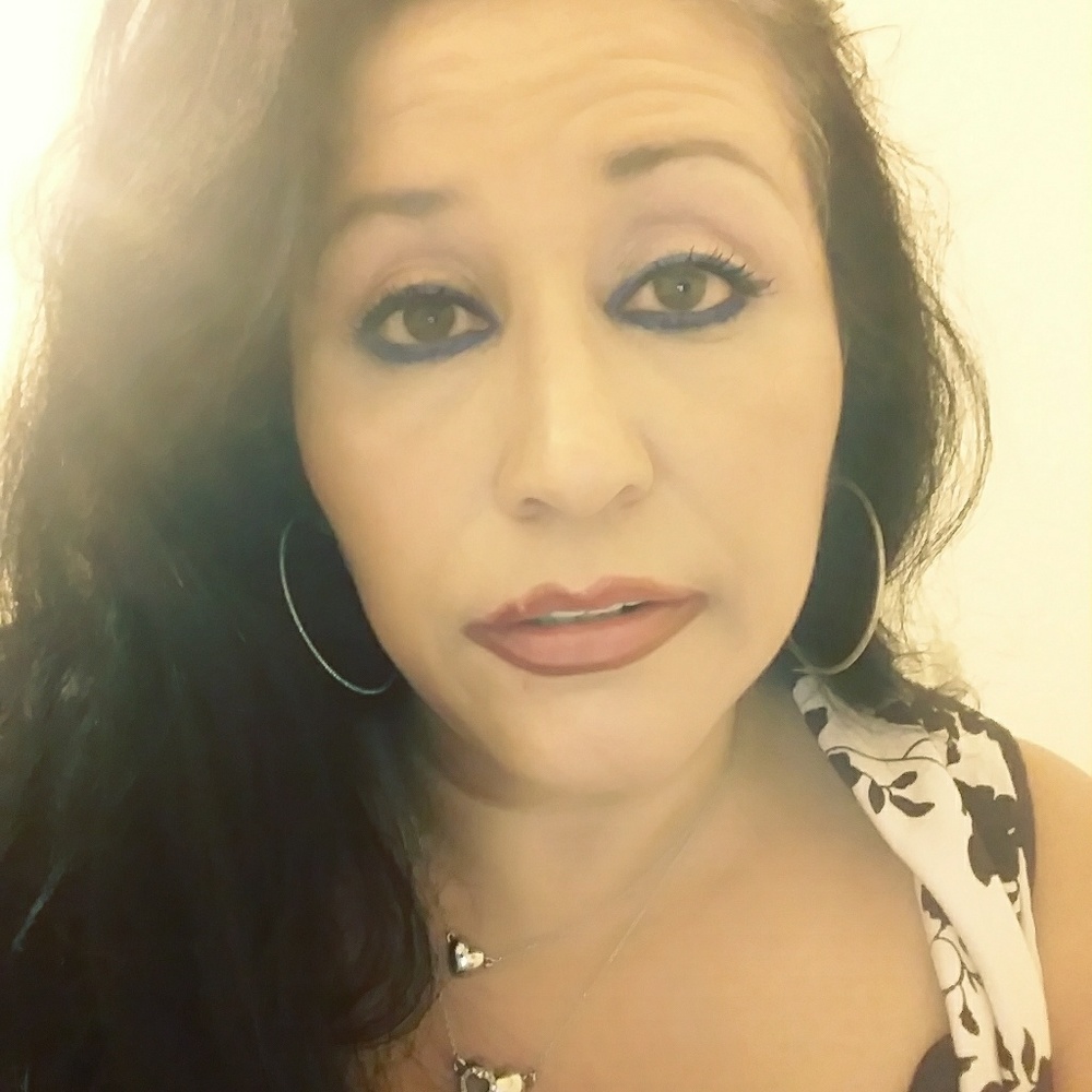 Meet your Posher, Angelina