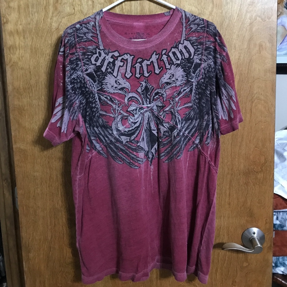 Men’s Affliction shirt