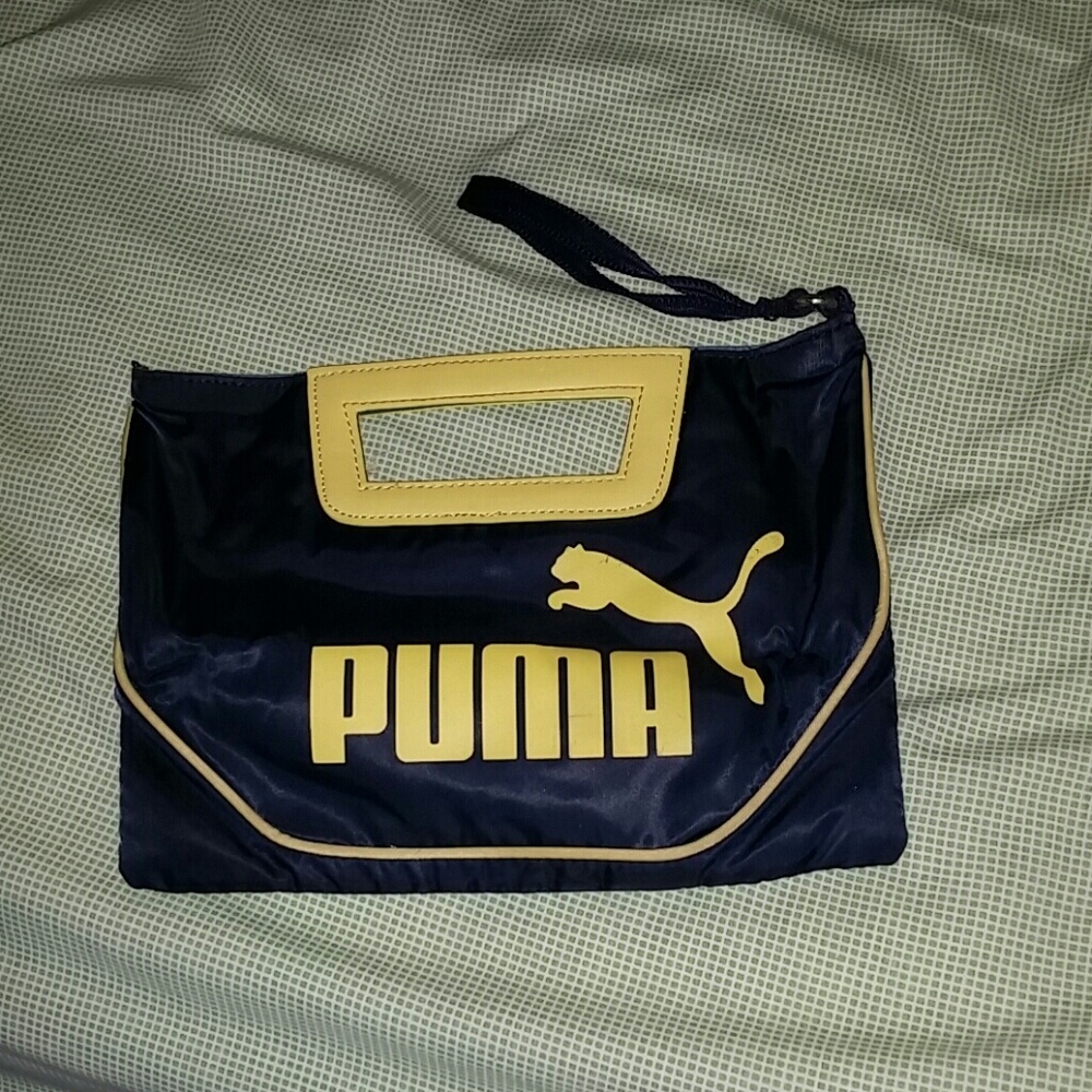 Authentic PUMA Sporty Clutch Wristlet Navy Yellow
