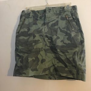 Old navy camp skirt