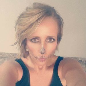 Meet your Posher, Dena