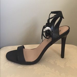 Lulus Lace up heels