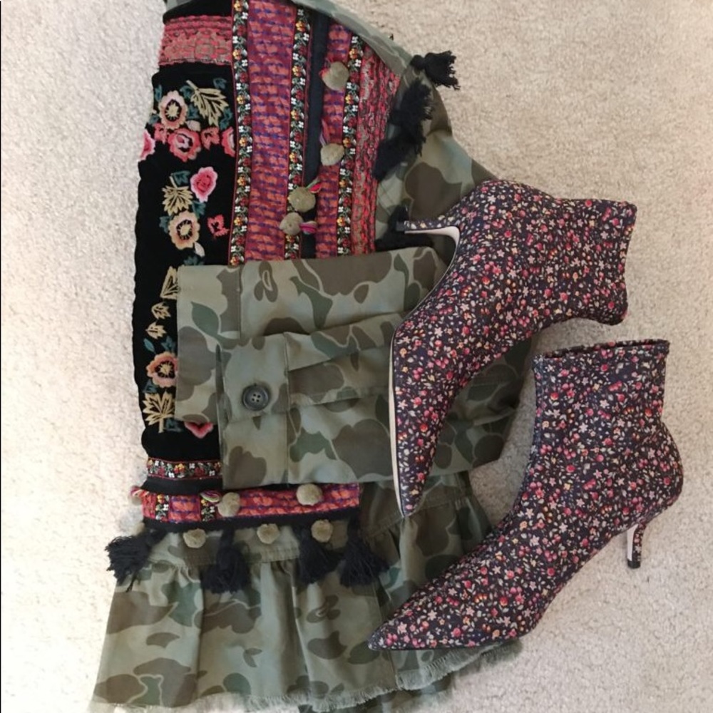 Zara Camo Jacket - XS- NWT