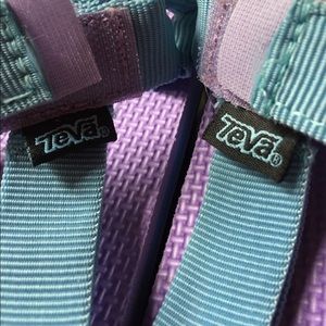 Teva universal women's sandals