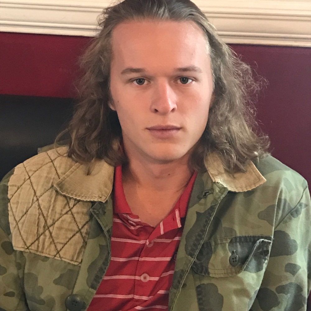 Meet your Posher, Evan