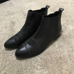 Steve Madden leather flat booties