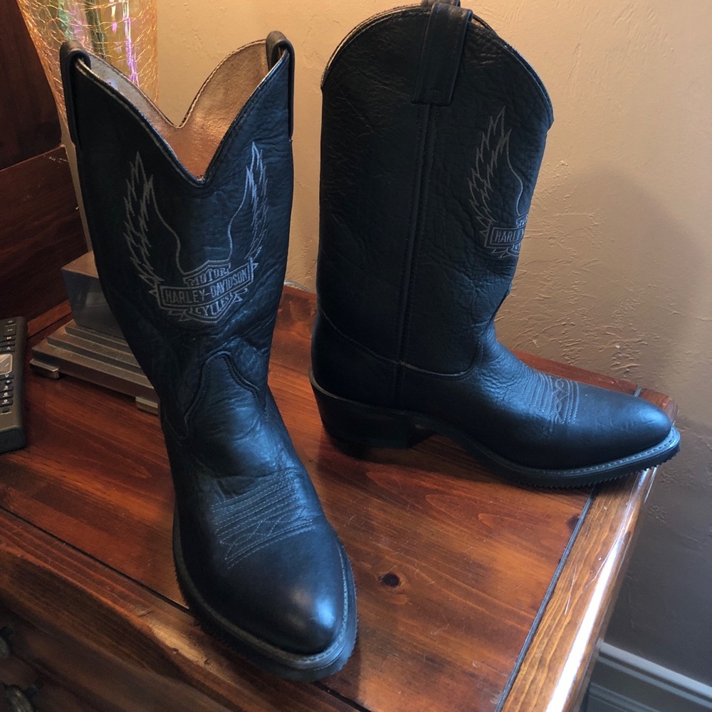 Harley Davidson cowboy boots.