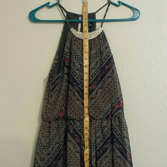 Gold Collar Necklace Dress - Picture 5 of 6