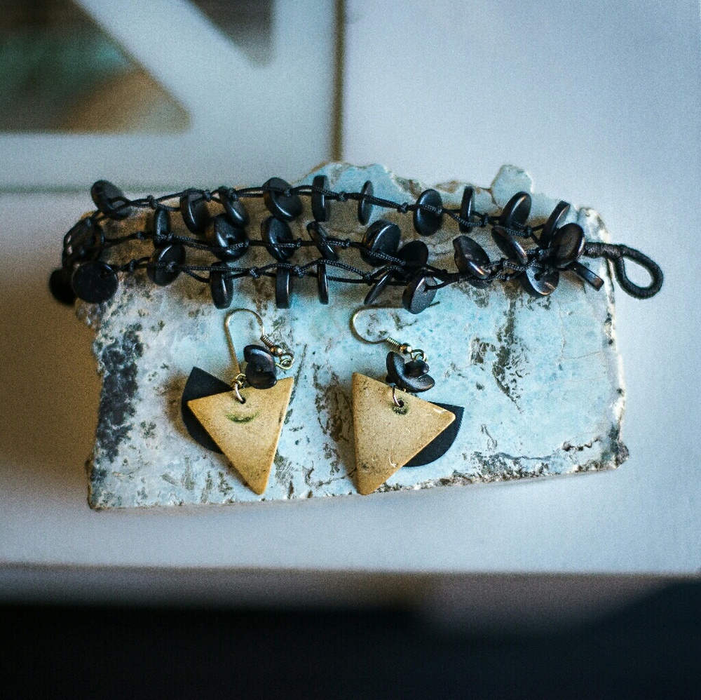 Bracelet and earrings