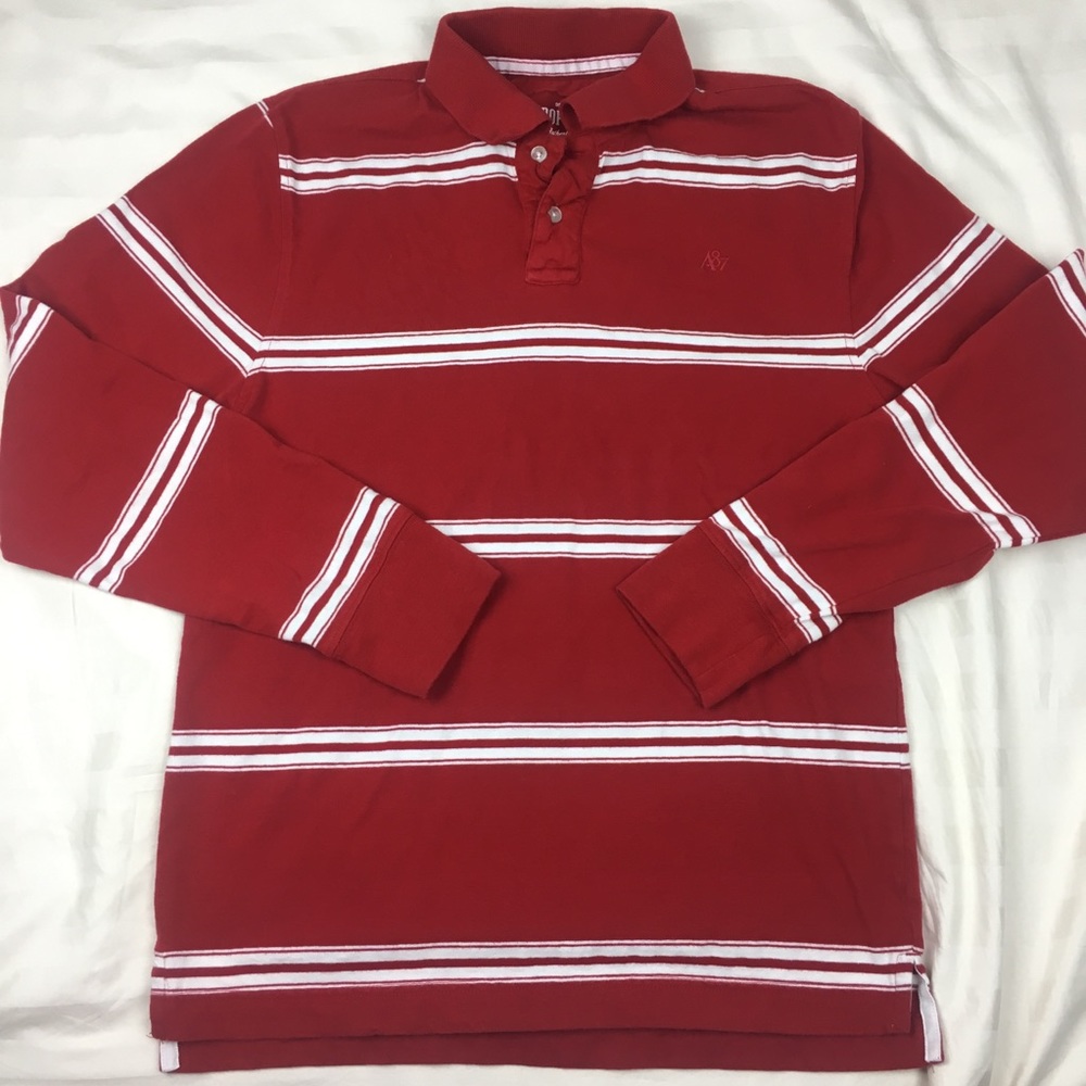 Men’s Aeropostale Long Sleeved Henley Size M