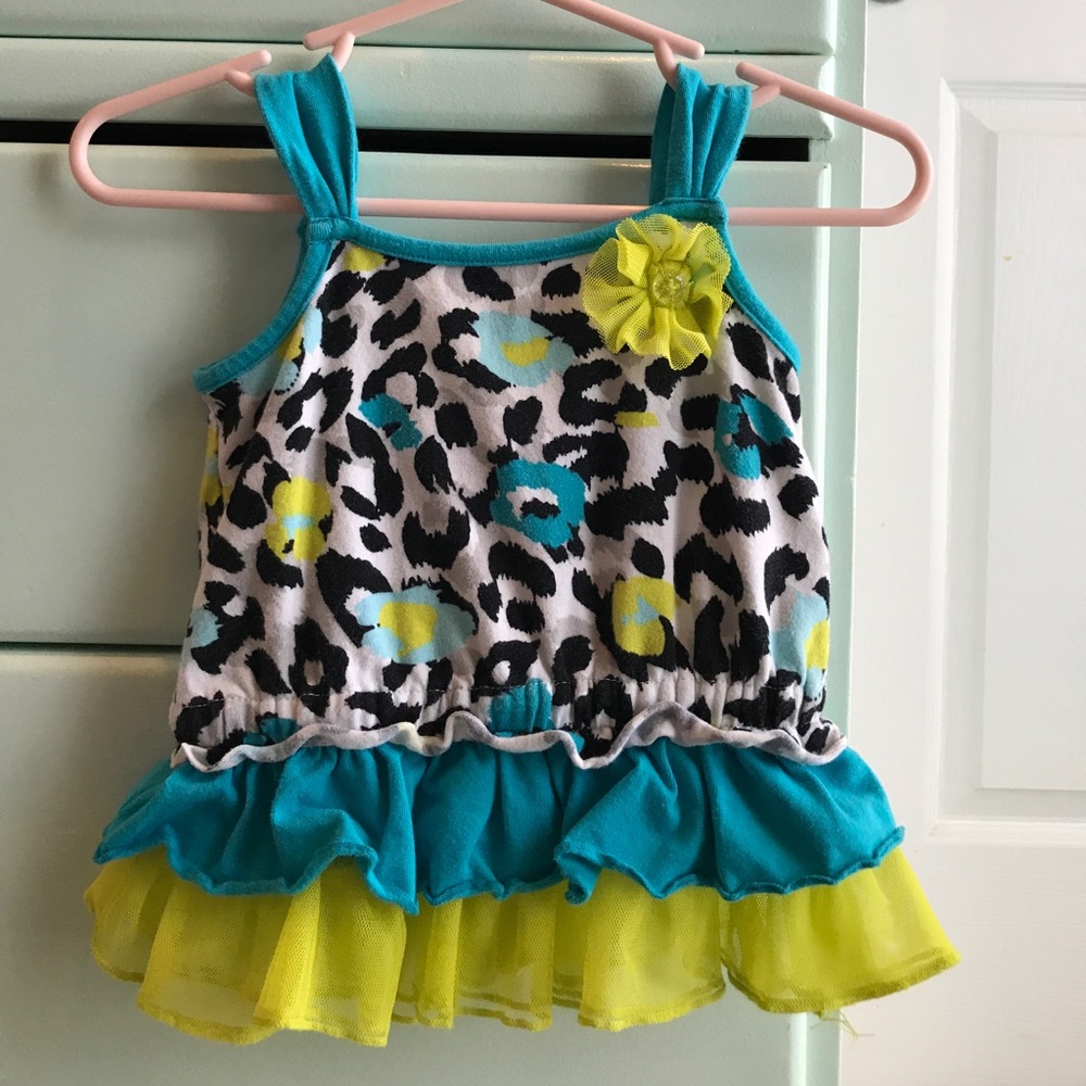 GUC Baby top
