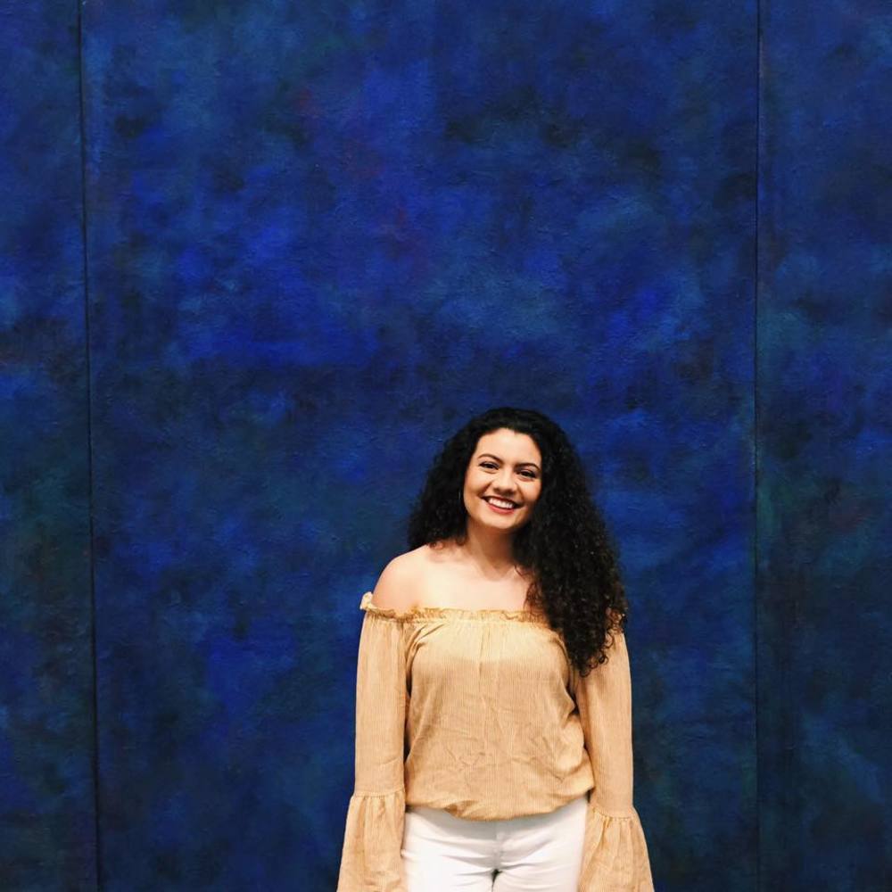 Meet your Posher, Isabella