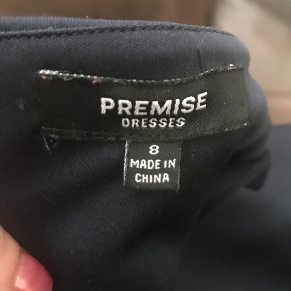 Dress - Picture 3 of 3