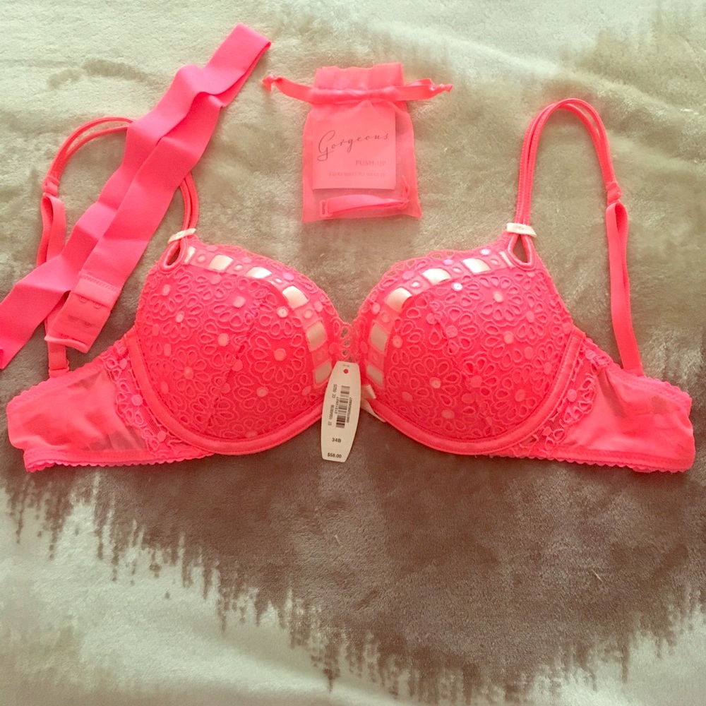 Victorias Secret Gorgeous Push Up
