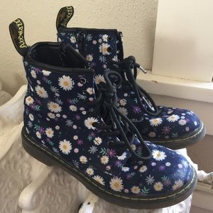 Floral Dr Martens