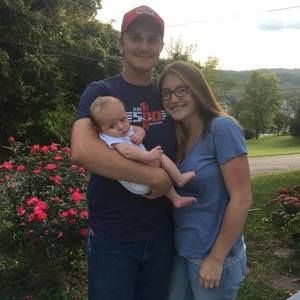 Meet your Posher, Carly