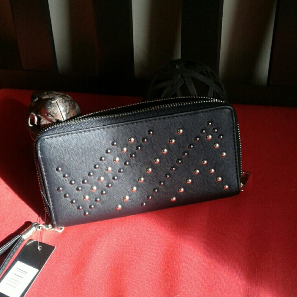 Black Wristlet