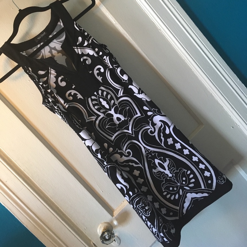 WHBM Black-and-White Patterned Shift Dress.