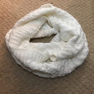 Infinity scarf