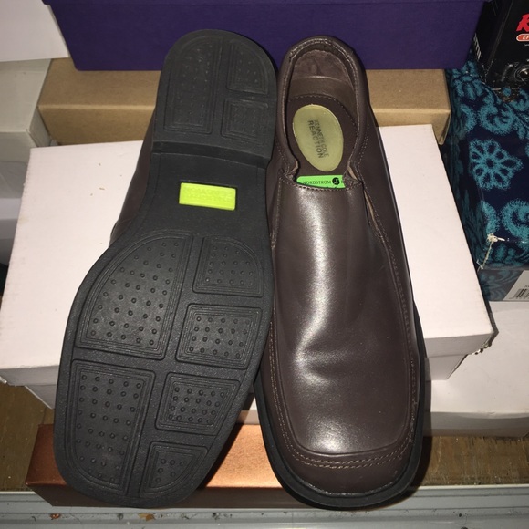 Little boy shoes - Picture 3 of 3