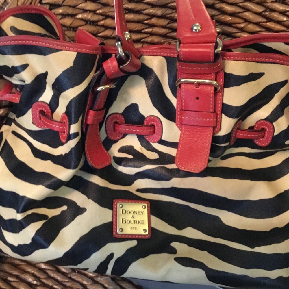 Dooney & Bourke