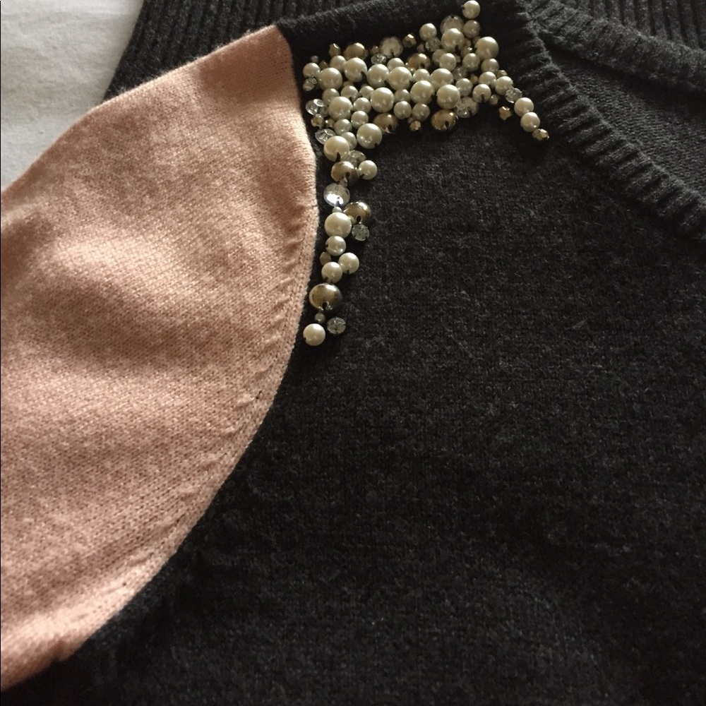 ✨Embellished sweater dress - Picture 4 of 8