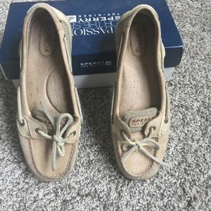 🦄 3 for $15 🦄 Sperry top-siders