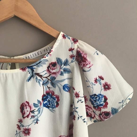 Potter's Pot Tops - Potter’s Pot Floral Blouse